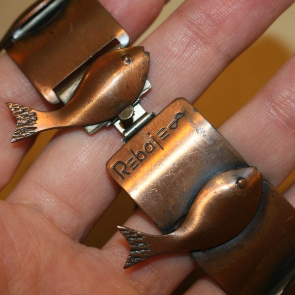Mid Century Rebajes Copper Wide Fish Bracelet - Picture 3 of 8